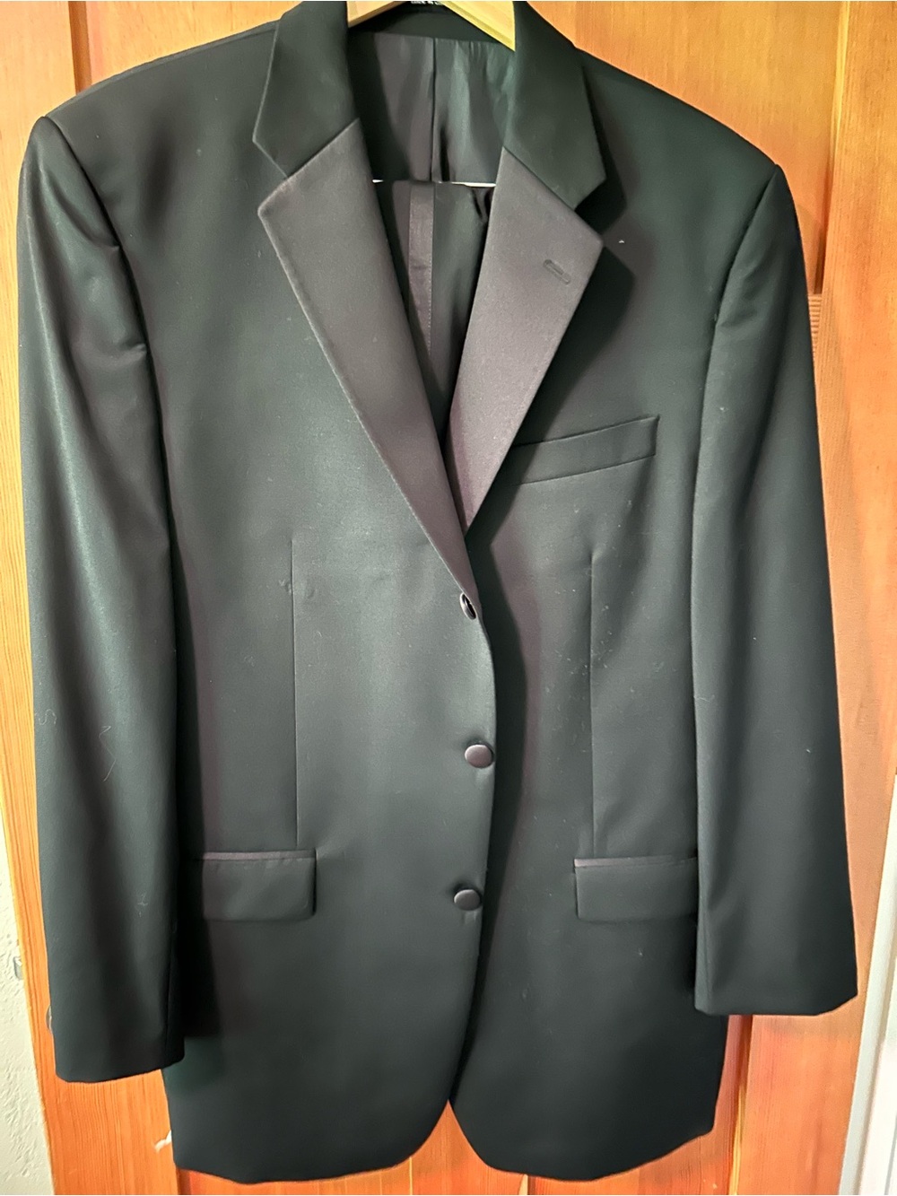 Men's Classic Black Tuxedo